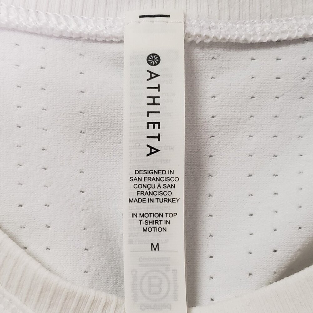 Athleta Womens In Motion Top T Shirt Size M Long Sleeve Athletic Workout Gym - Picture 6 of 12